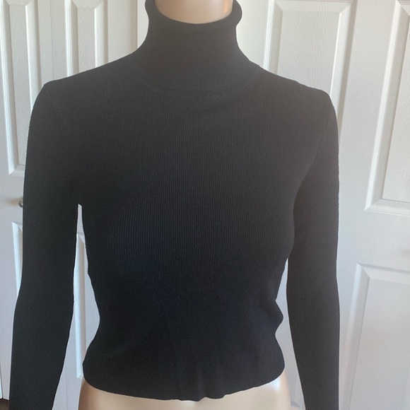 Zara - Black Ribbed Turtleneck Sweater Sz M - Picture 2 of 12